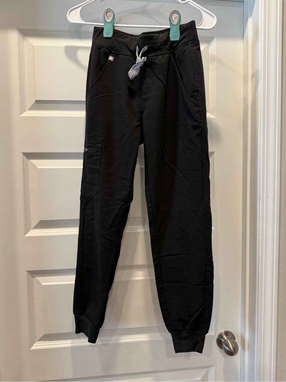Figs Women's Black Drawstring Jogger Pants